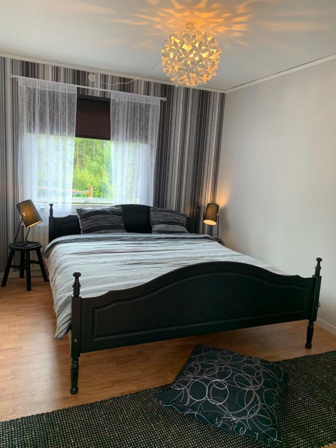 Cozy House In Kosta Center Surrounding With Swedish Nature Екстериор снимка
