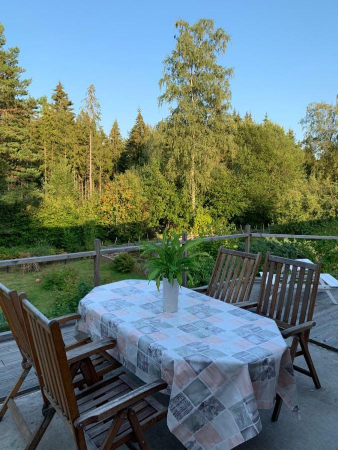 Cozy House In Kosta Center Surrounding With Swedish Nature Екстериор снимка